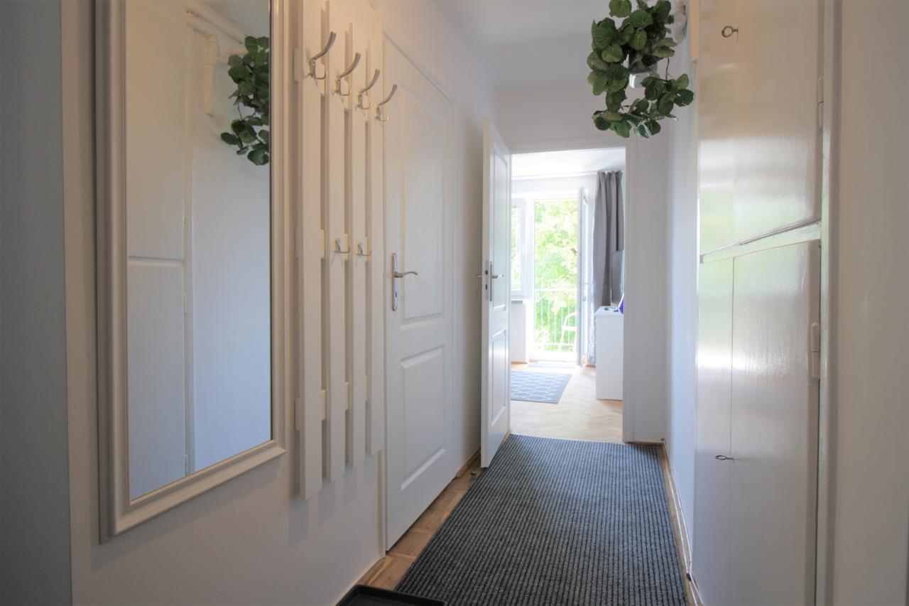 P&O Serviced Apartments Pulawska Warschau Buitenkant foto