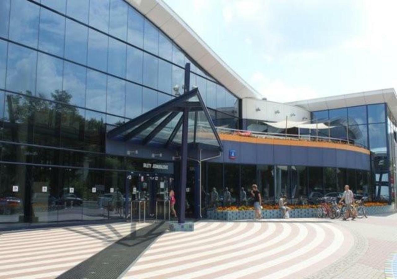 P&O Serviced Apartments Pulawska Warschau Buitenkant foto