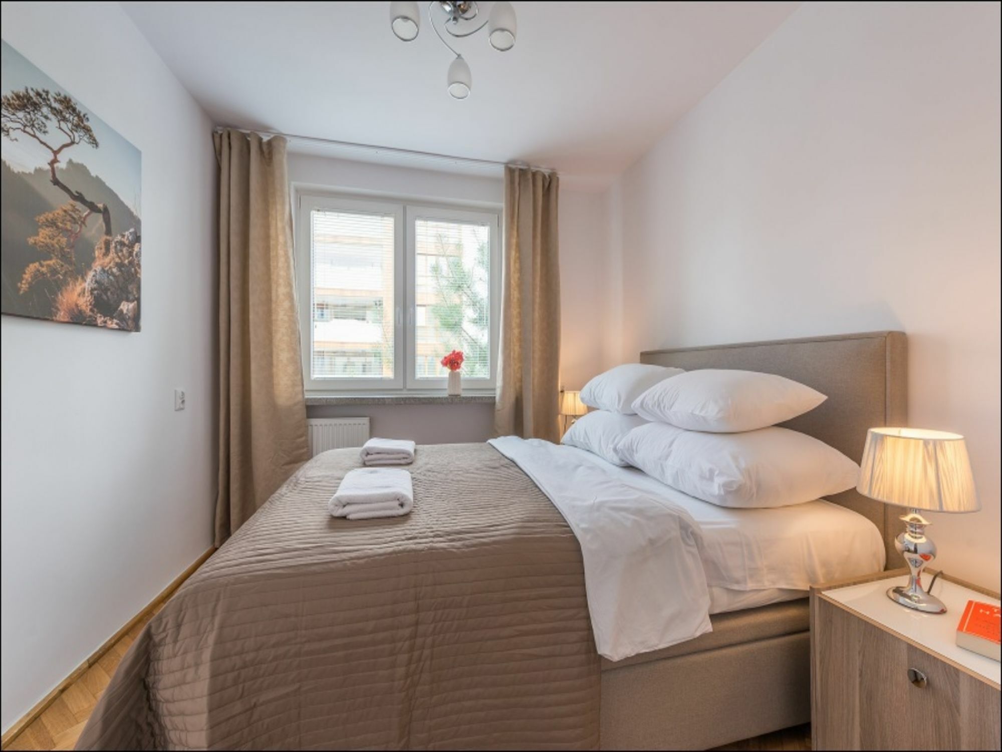 P&O Serviced Apartments Pulawska Warschau Buitenkant foto