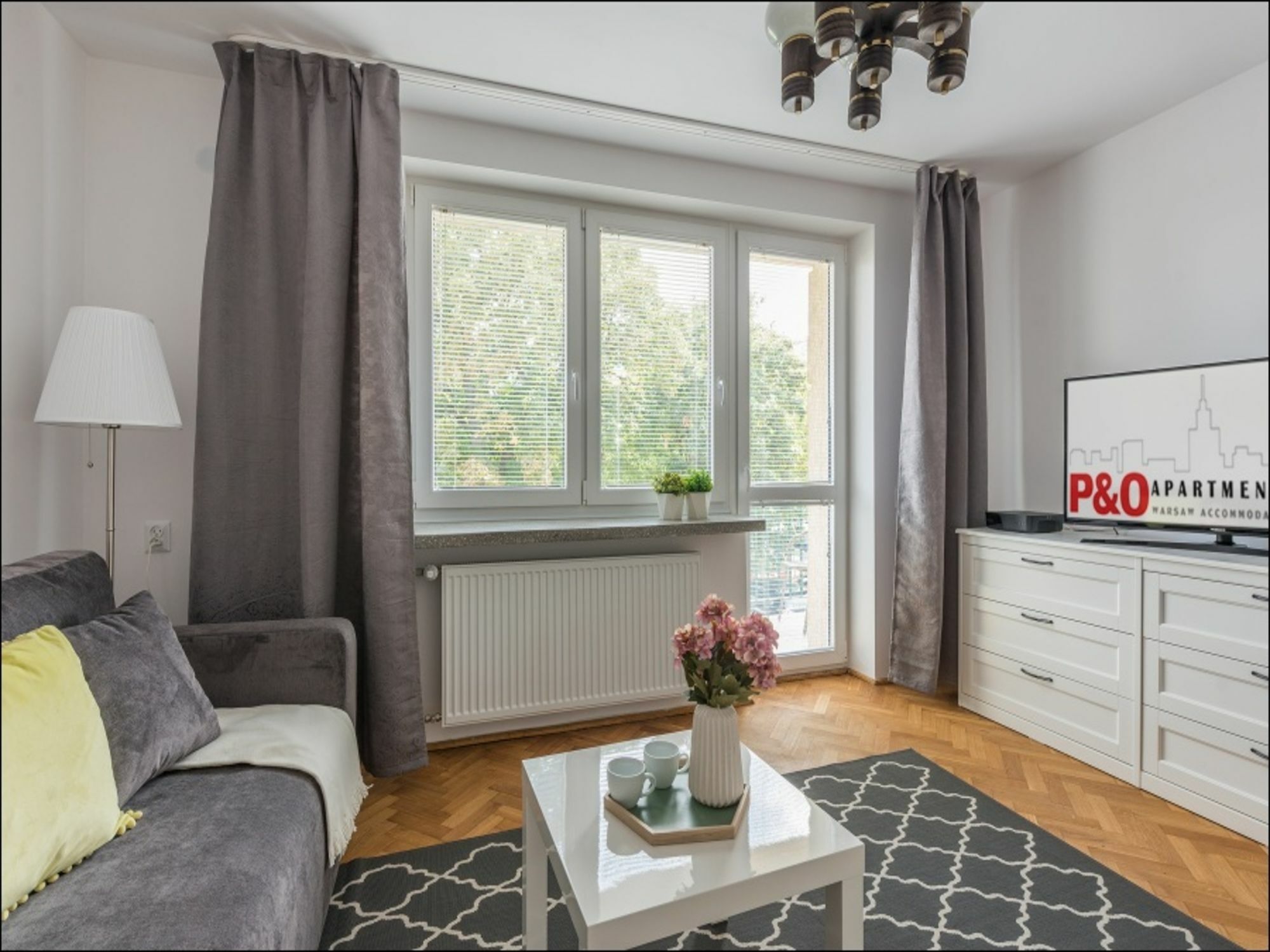 P&O Serviced Apartments Pulawska Warschau Buitenkant foto